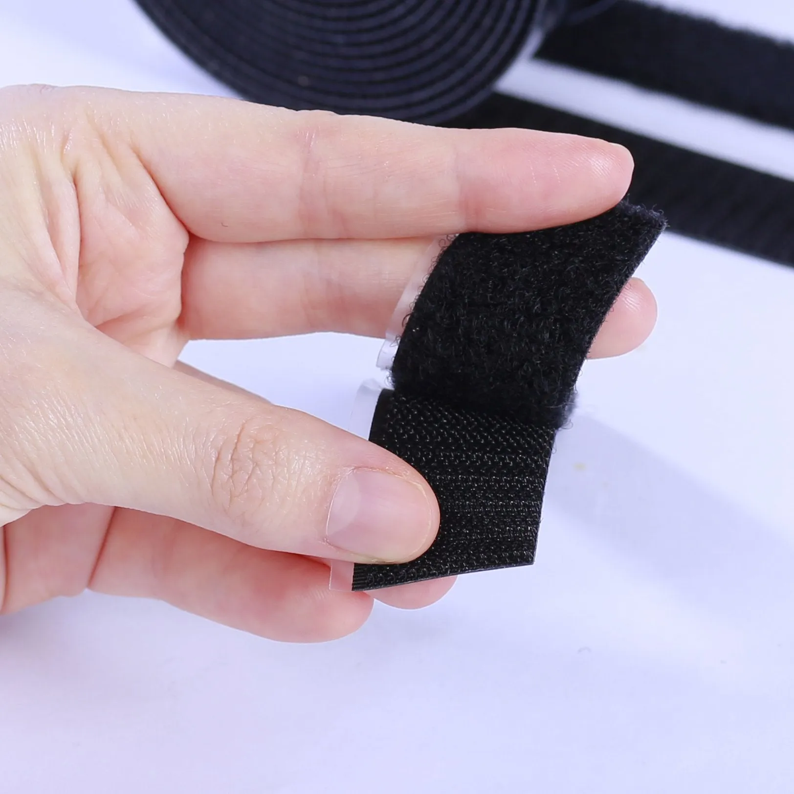 3M Hook and Loop Tape with Box Cutter