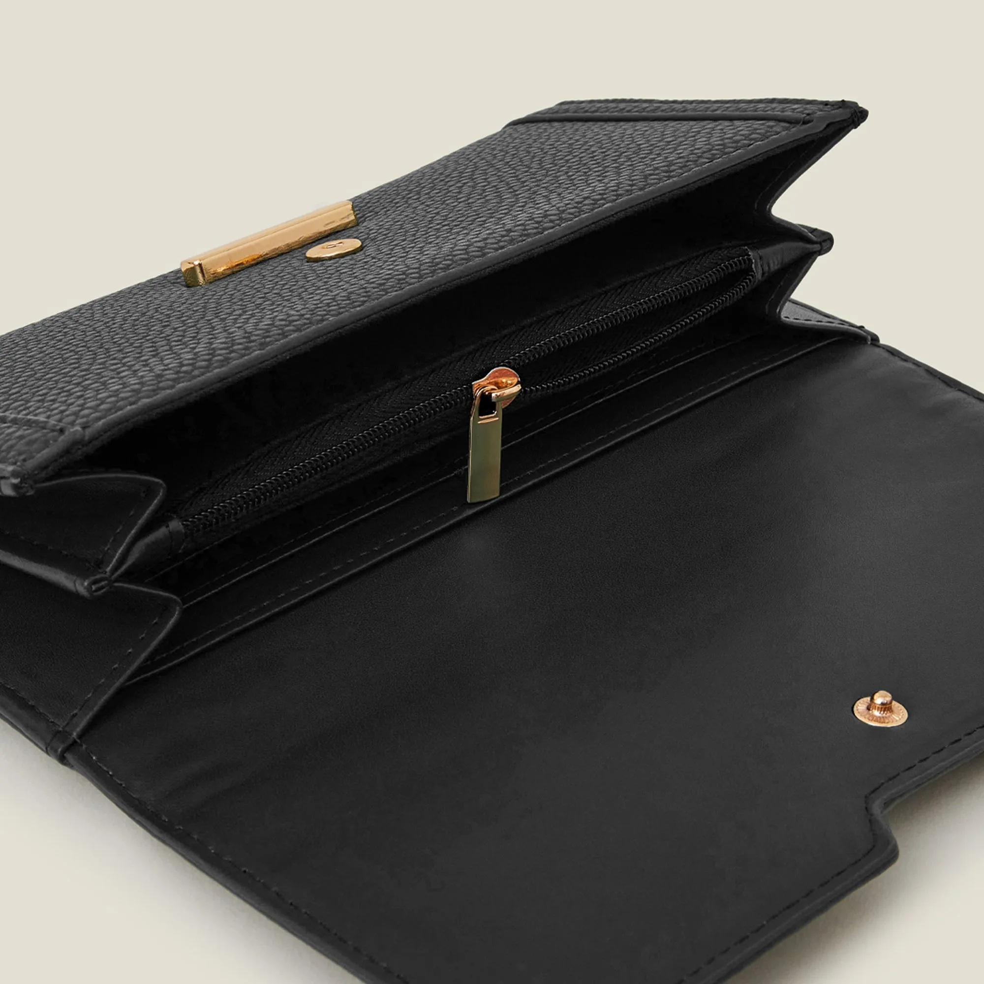 Accessorize London Women's Black Square Push-Lock Wallet