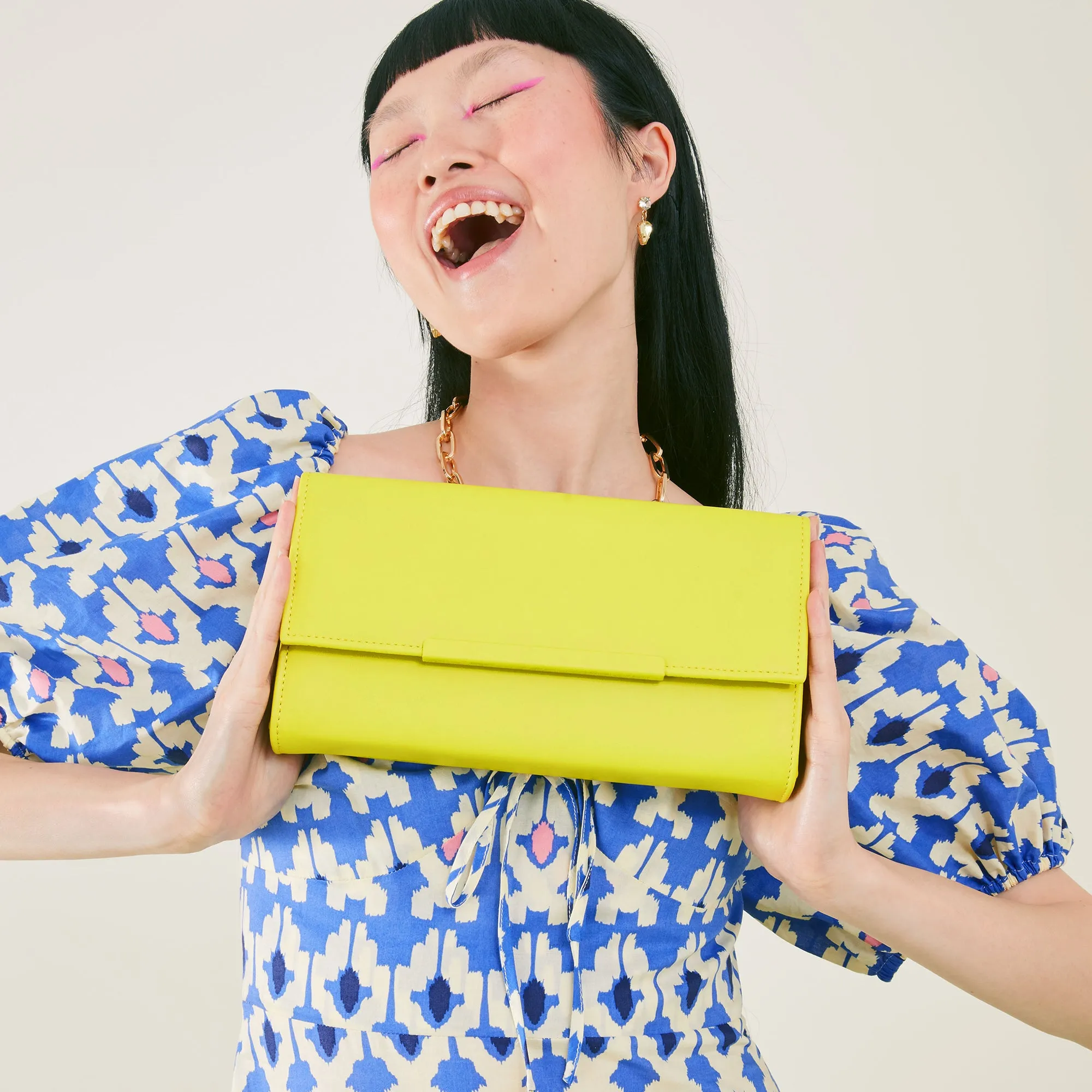Accessorize London Women's Yellow Clean Bar Clutch