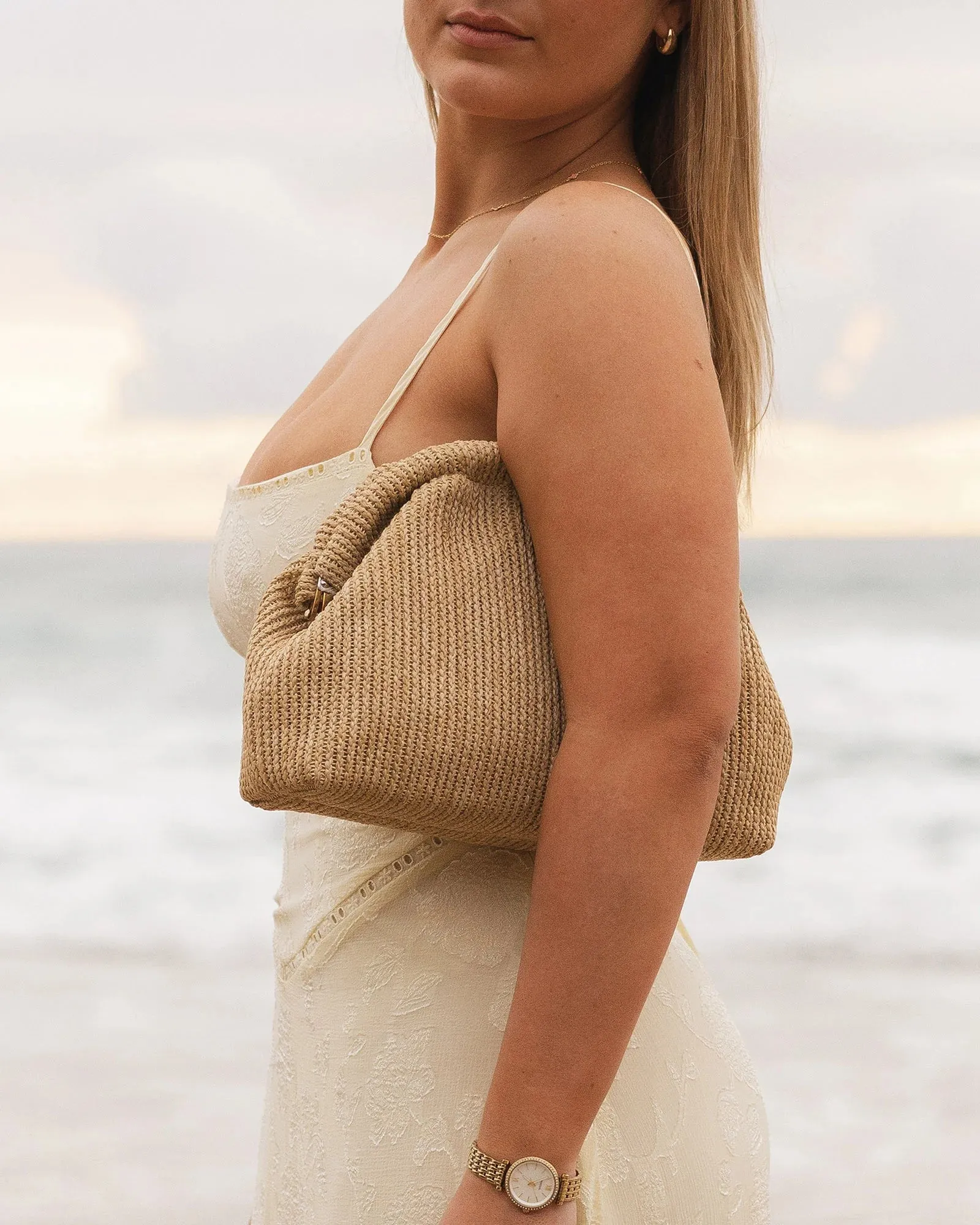 Lotus Clutch Natural