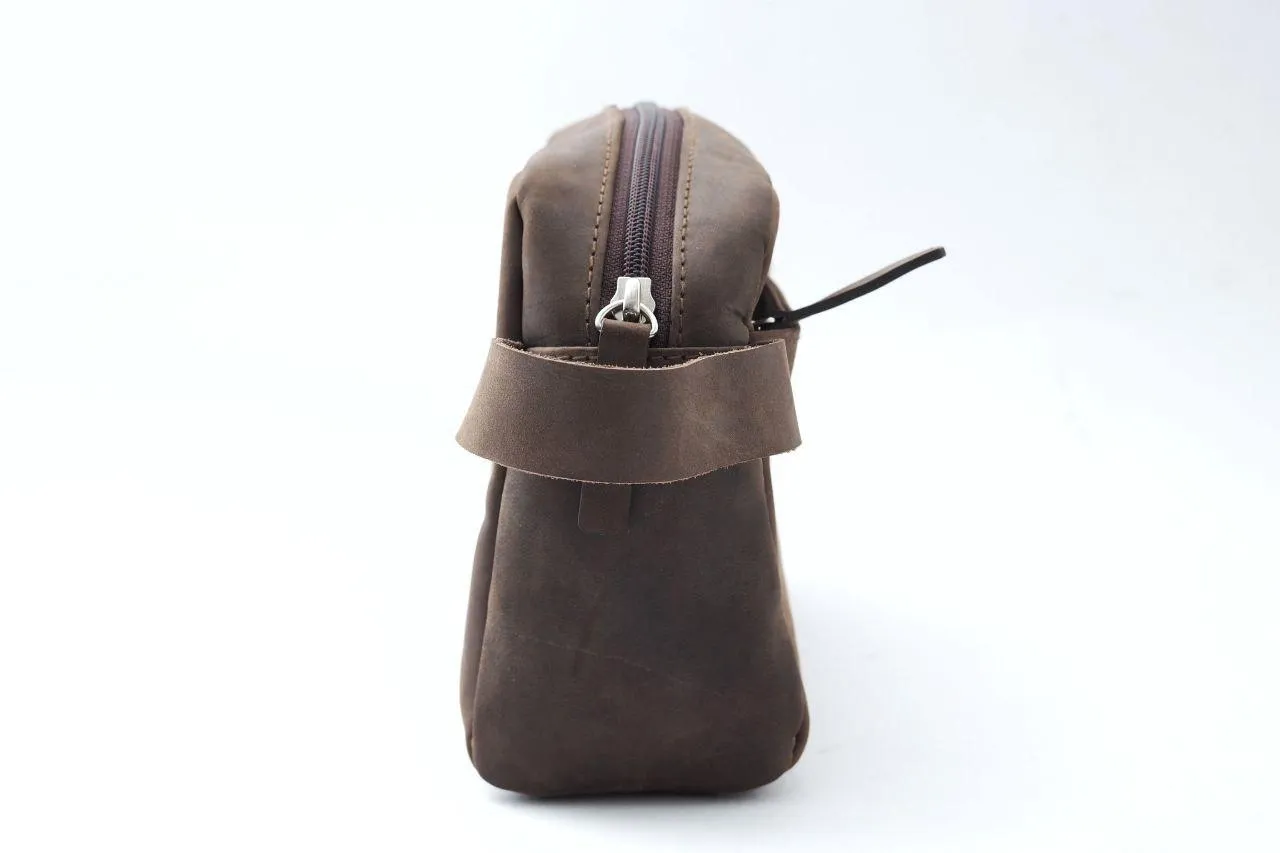 Men's Clutch Bag (Dark Brown Oily Pull-up)