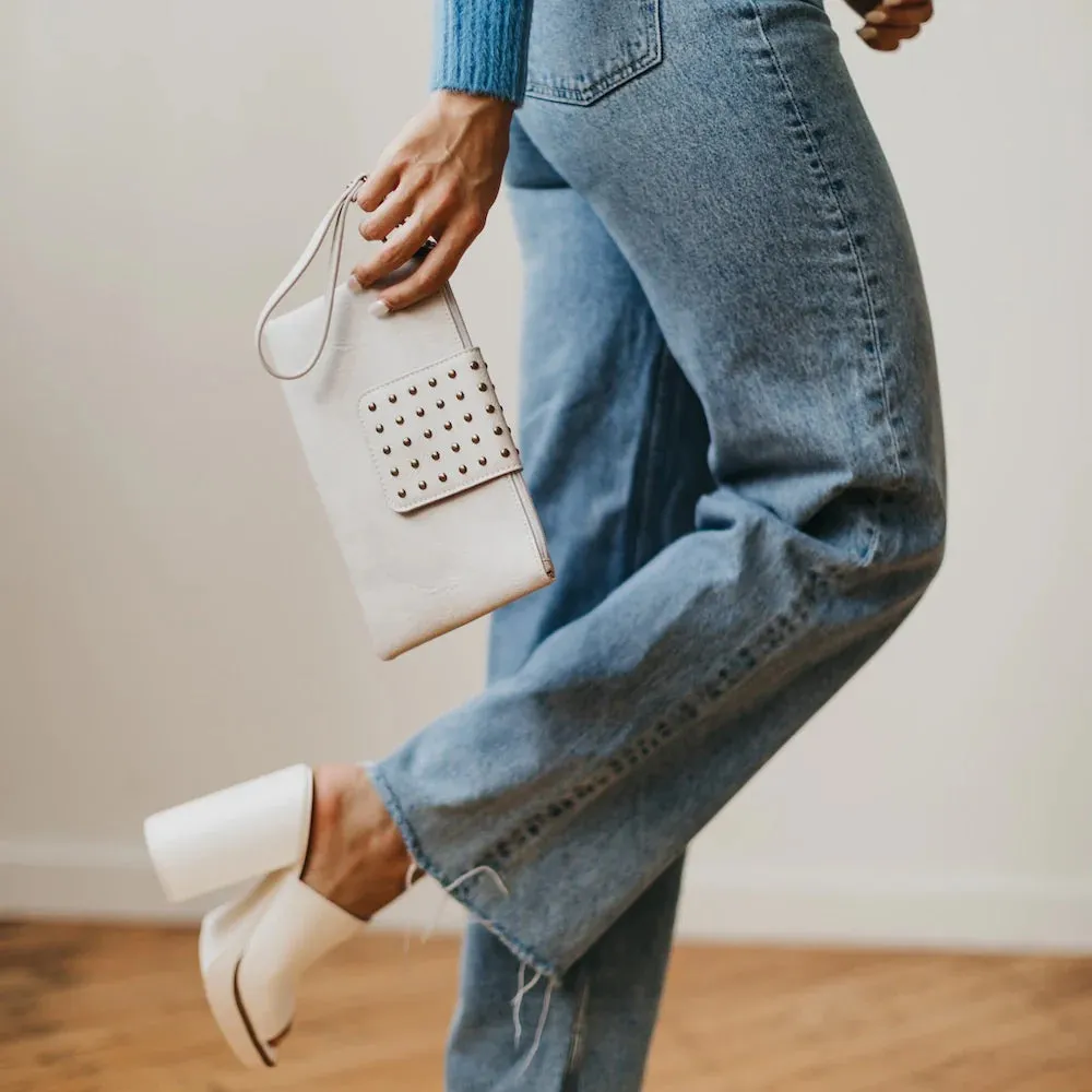 PRETTY SIMPLE Riviera Maya Rivet Clutch
