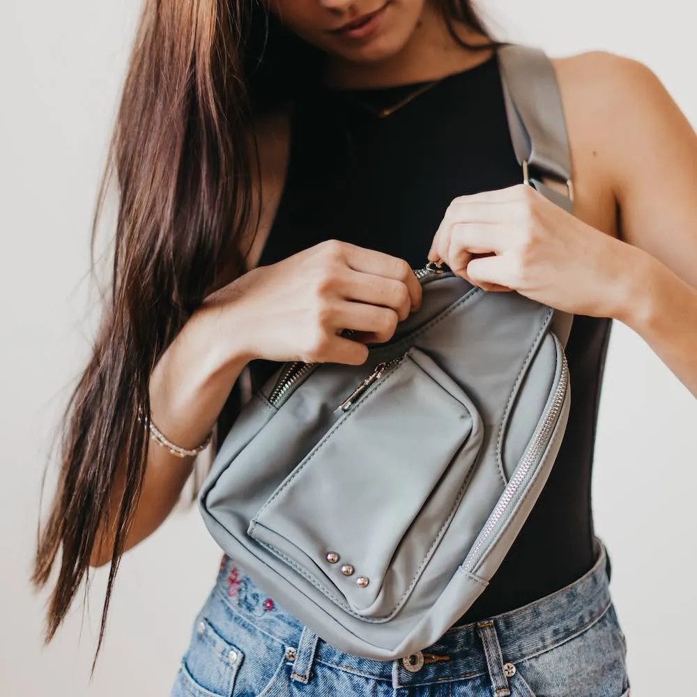 PRETTY SIMPLE Savannah Sling Bag