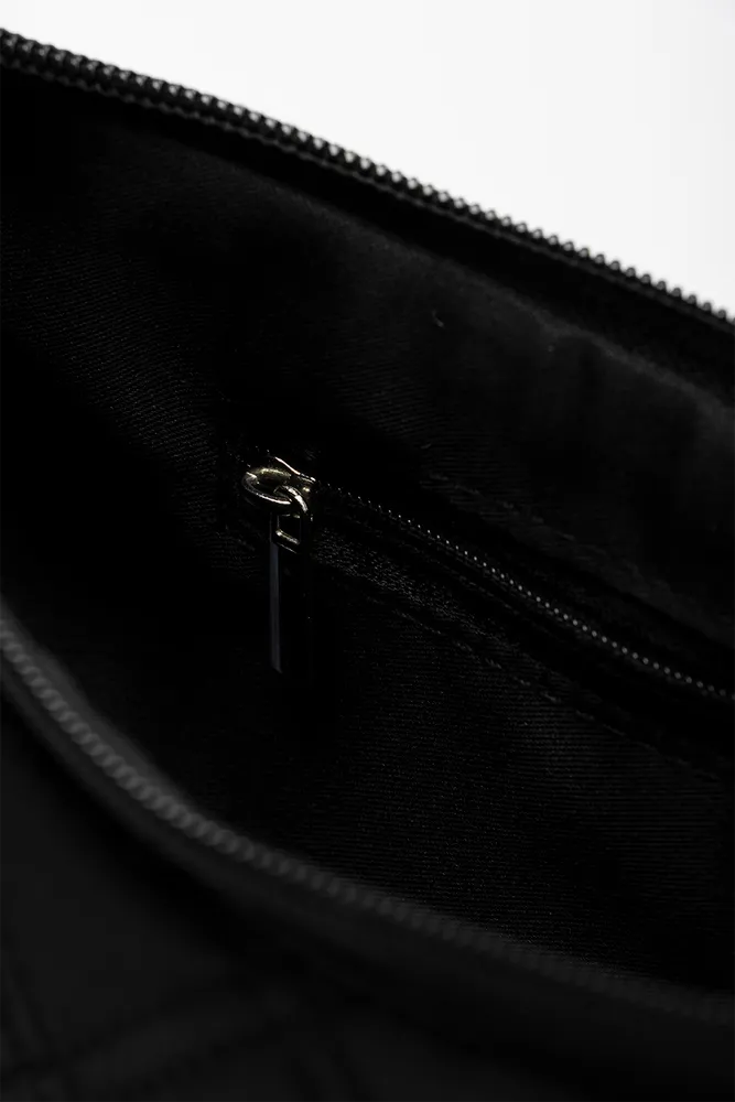 Quilted moon bag black
