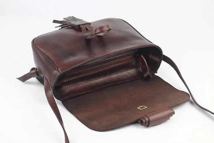 Small Vintage Designer Vegetable Leather Shoulder Bag For Women Retro Handcrafted Brush Off Ladies Tassel Handbag