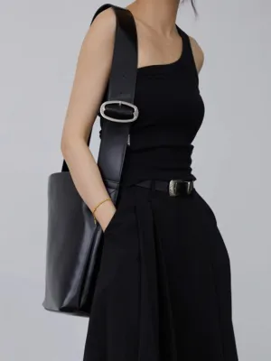 Wide Shoulder Strap Large Capacity Tote Bag With Buckles