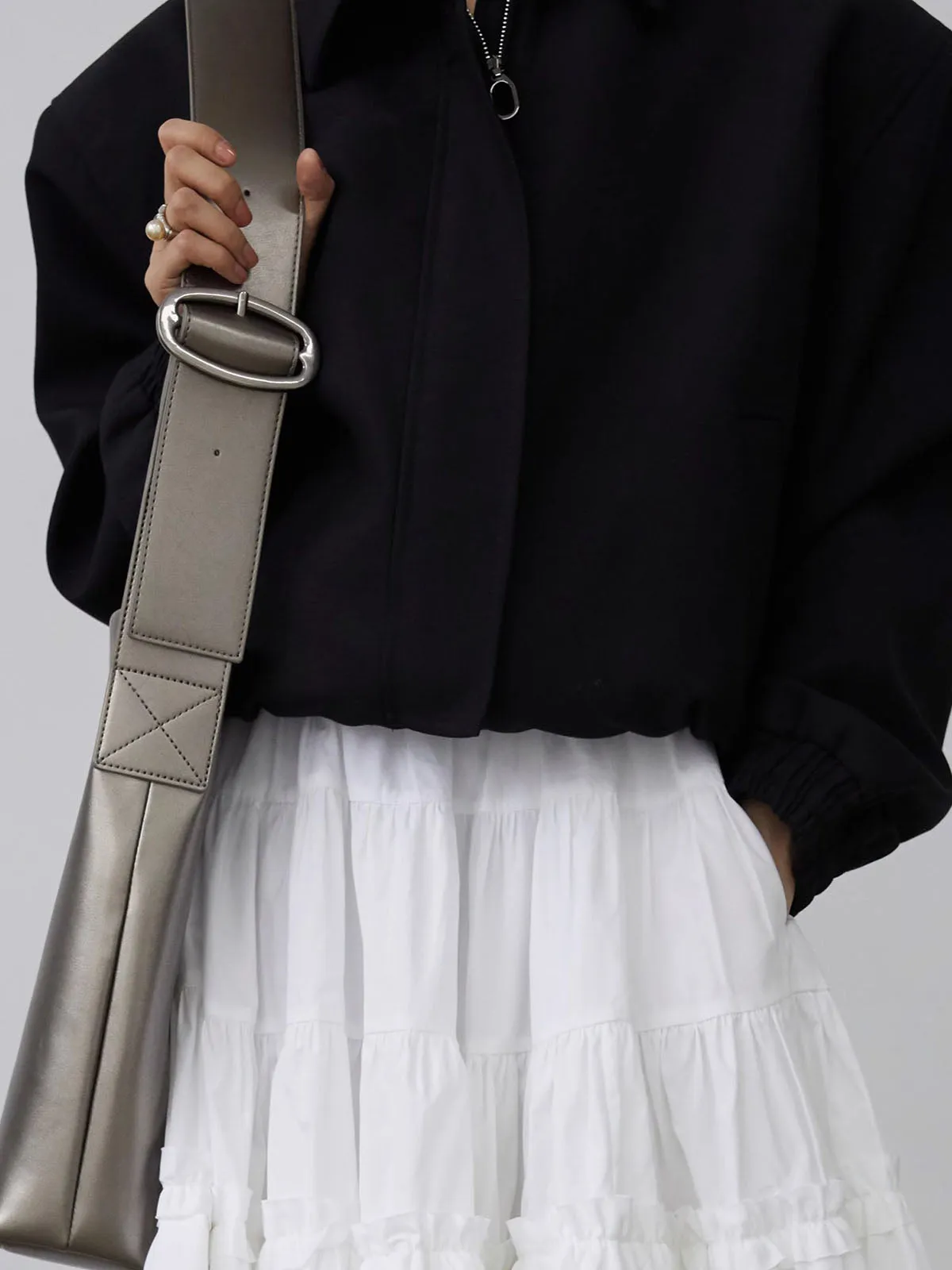 Wide Shoulder Strap Large Capacity Tote Bag With Buckles