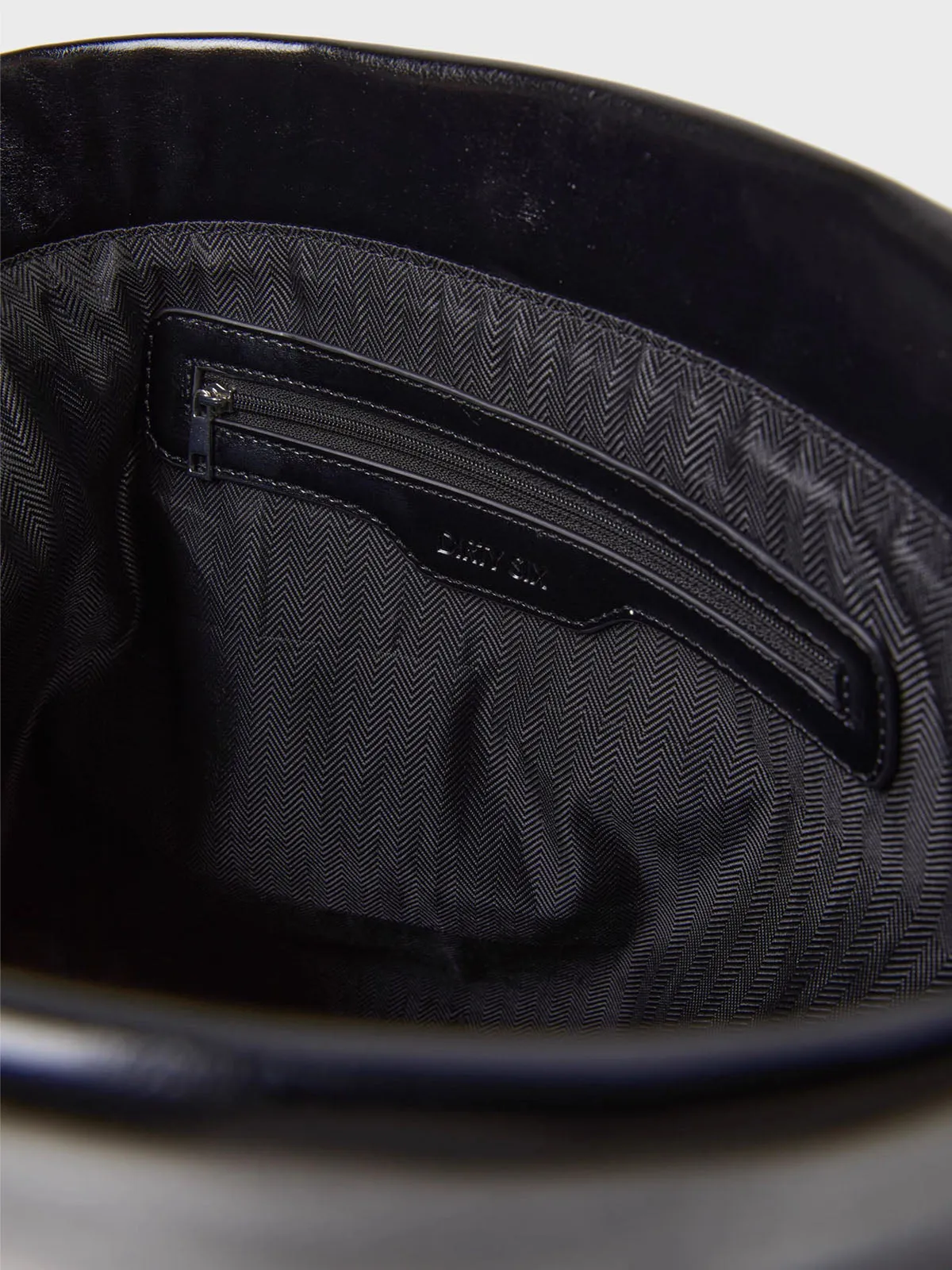 Wide Shoulder Strap Large Capacity Tote Bag With Buckles