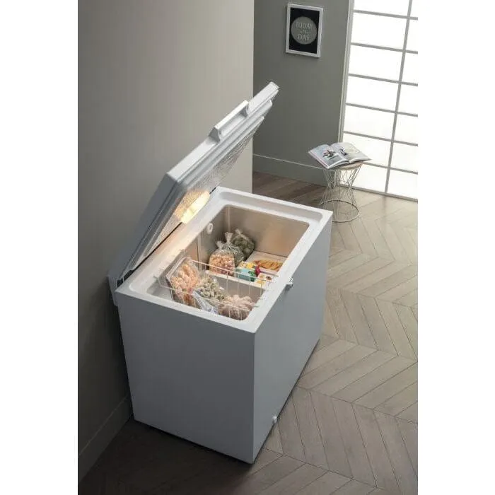 Zanussi ZCAN20FW1 198L Chest Freezer - White